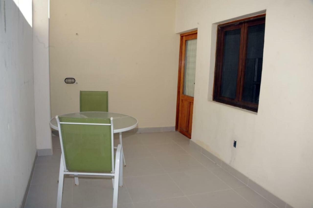 Apartamentos Casa Amarilla Granada Exterior foto
